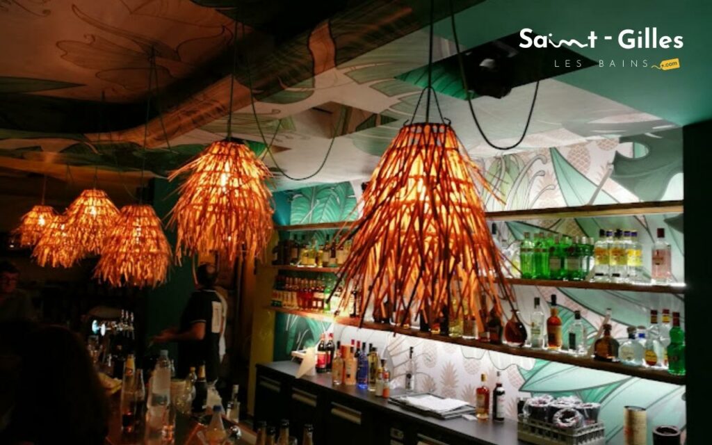 PinkAnanas : Restaurant-bar à Saint-Gilles Les Bains à La Réunion, discothèque