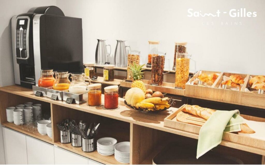 Déjeuner de la résidence Tropic Appart Hôtel à Saint-Gilles Les Bains à La Réunion