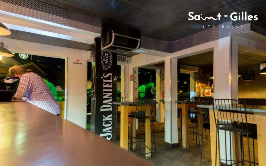 Intérieur du restaurant Le Balcon à Saint-Gilles Les Bains à La Réunion