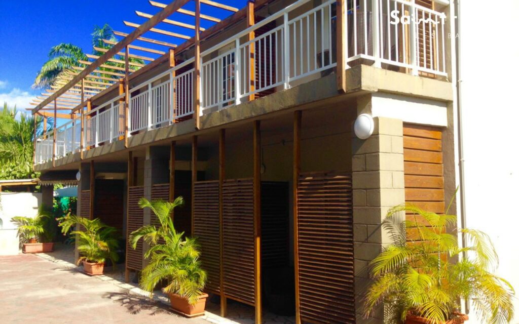 Extérieur de l'hôtel à La Réunion Le Ylang-Ylang à Saint-Gilles Les Bains