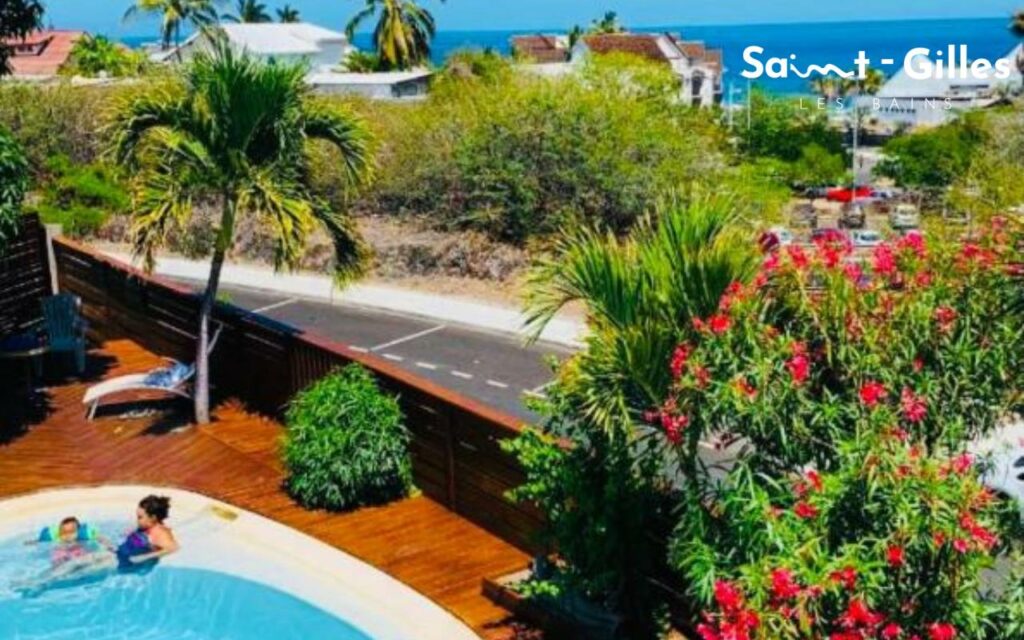 Piscine de l'Appart Hôtel Marina à Saint-Gilles Les Bains à La Réunion