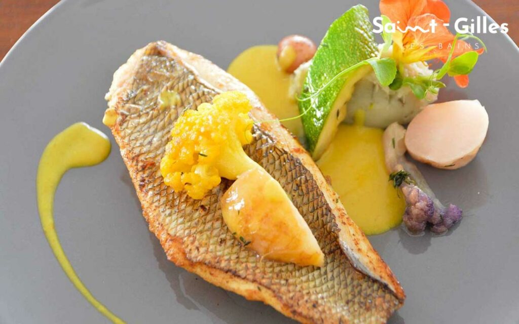 Plat du restaurant Le P'tit Bleu dans l'hôtel Le Grand Bleu à Saint-Gilles Les Bains à La Réunion