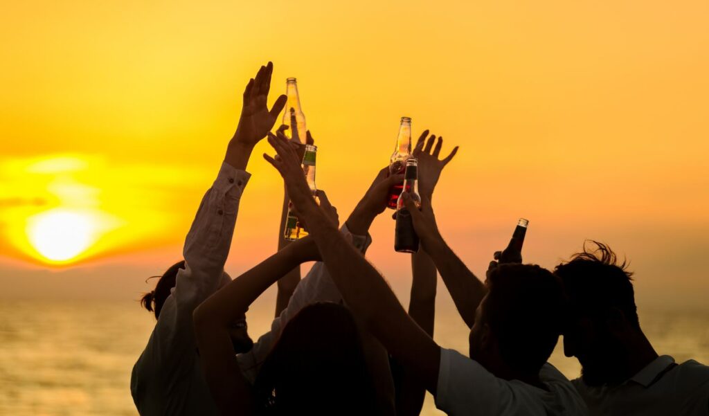 Fête du nouvel an sur les plages de Saint-Gilles les Bains.